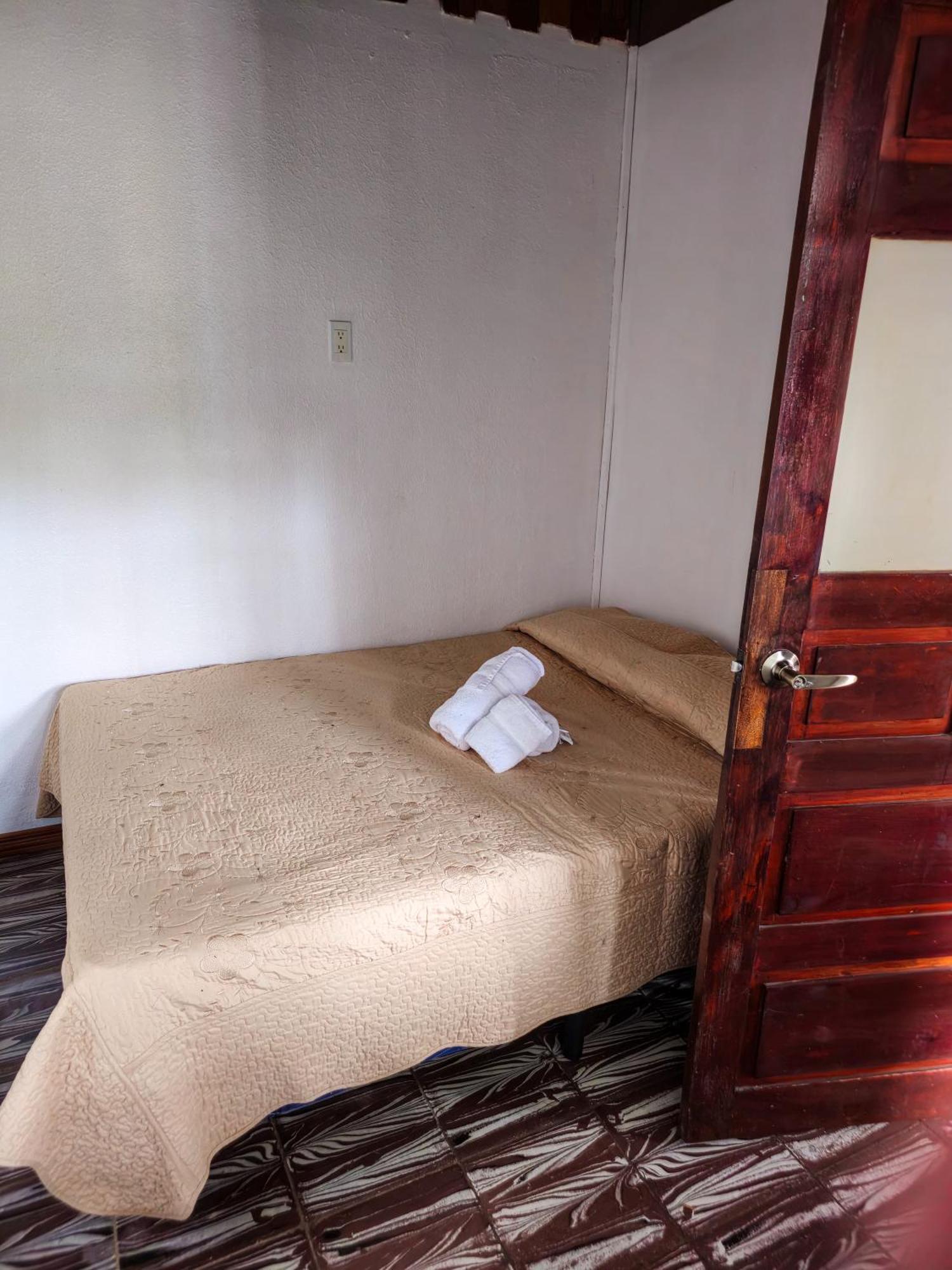 Cabinas Selva Verde Monteverde Номер фото